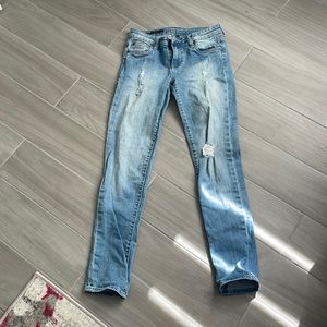 Never Worn Light Wash Boyfriend Cut Jeans